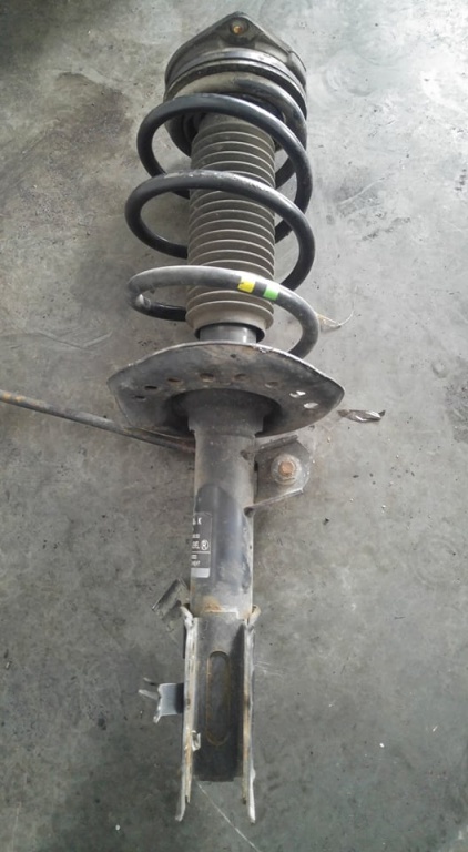 Telescop cu arc stanga fata nissan qashqai 4x2 1.6 dci r9m