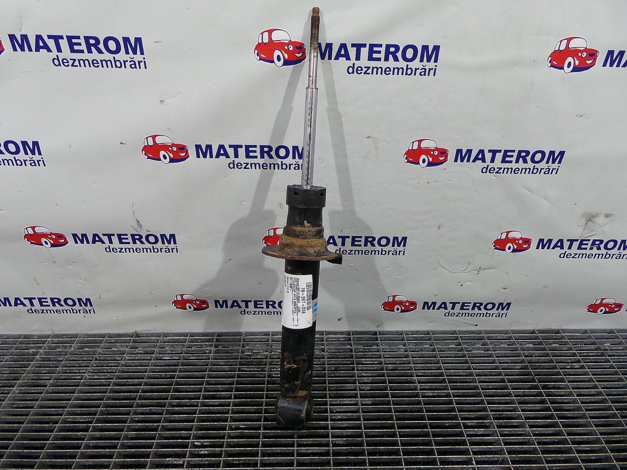 TELESCOP FATA DREAPTA MITSUBISHI L200 2.5 D - (2006 2010)