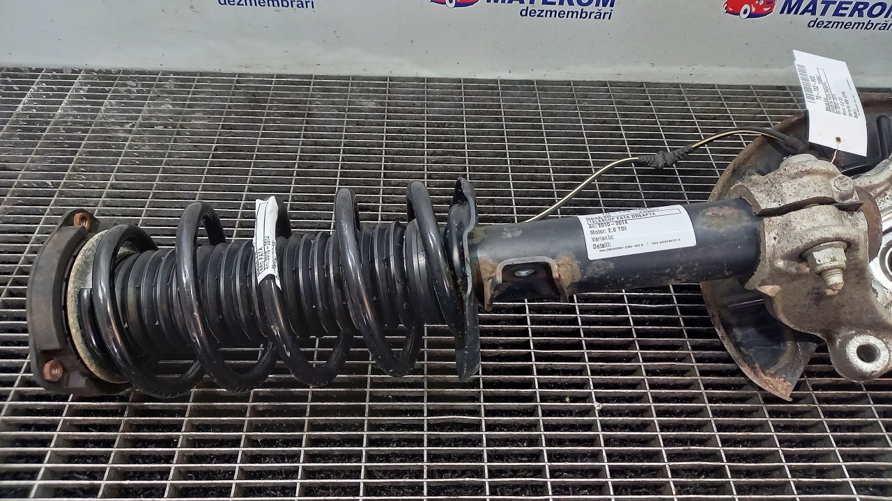 TELESCOP FATA DREAPTA VW PASSAT 2.0 TDI - (2010 2014)