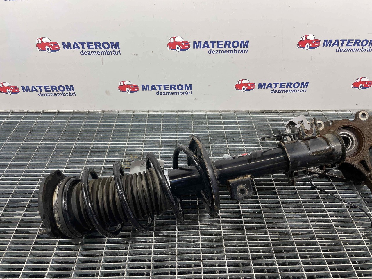 TELESCOP FATA STANGA FIAT LINEA 1.3 JTD - (2007 2012)