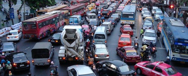 Teribilistii din trafic: cand si de ce este nevoie sa ne grabim in oras?