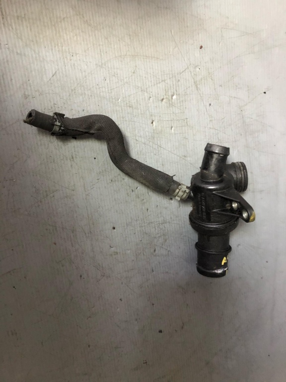 Termostat 2.0 cdi mercedes a-class w169 a6402000515