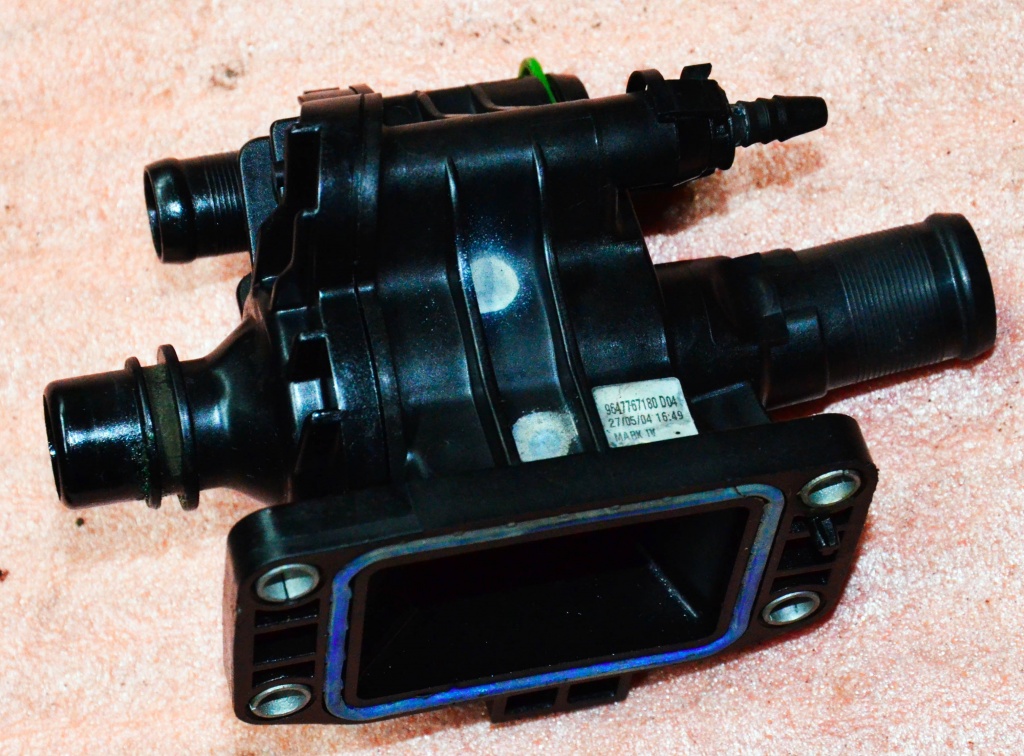 TERMOSTAT APA 1.6 HDI 80KW 109CP MAZDA 3 FOCUS VOLVO PEUGEOT CITROEN