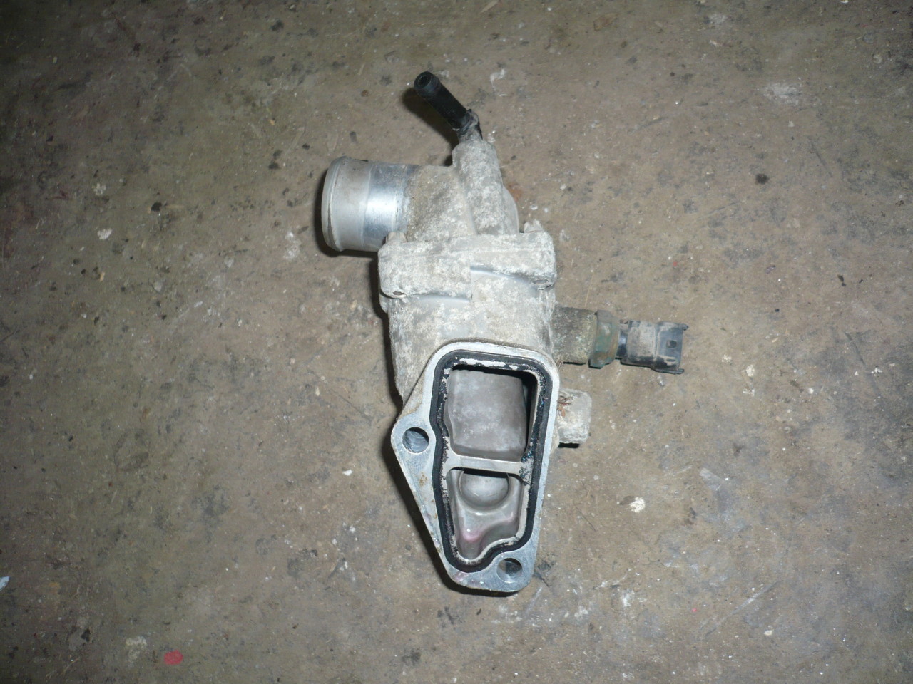 Termostat + Carcasa Opel Astra G 1.6 16 V