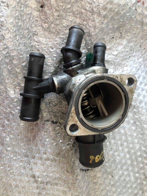 Termostat lichid racire 1.9 jtd fiat stilo alfa romeo 147 lancia thesis 46790294