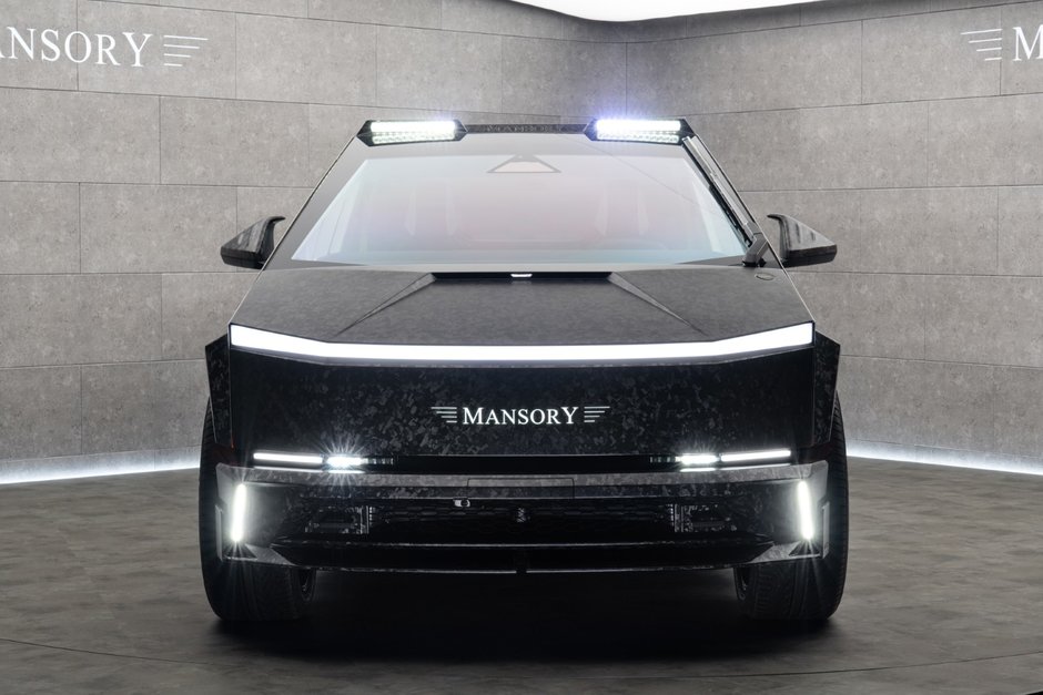 Tesla Cybertruck de la Mansory