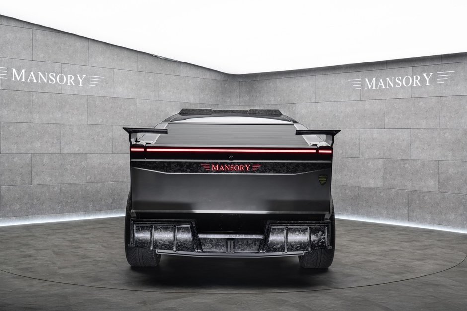 Tesla Cybertruck de la Mansory