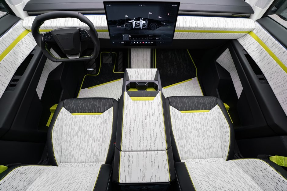 Tesla Cybertruck de la Mansory