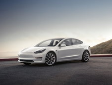 Tesla Model 3 de serie