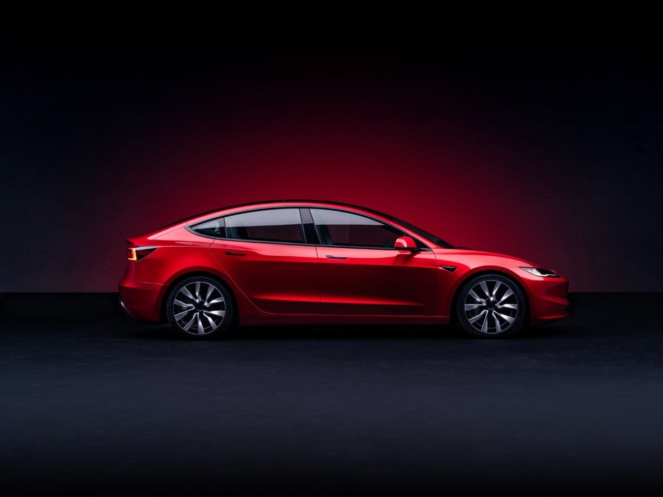 Tesla Model 3 Facelift - Galerie foto