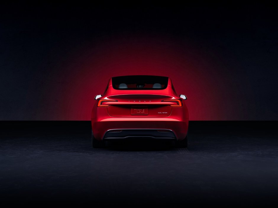 Tesla Model 3 Facelift - Galerie foto