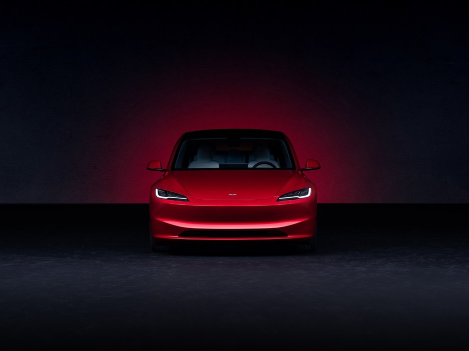 Tesla Model 3 Facelift - Galerie foto