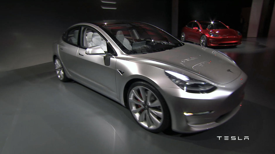 Tesla Model 3 - Galerie Foto