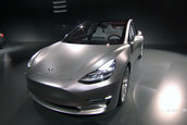 Tesla Model 3 - Galerie Foto