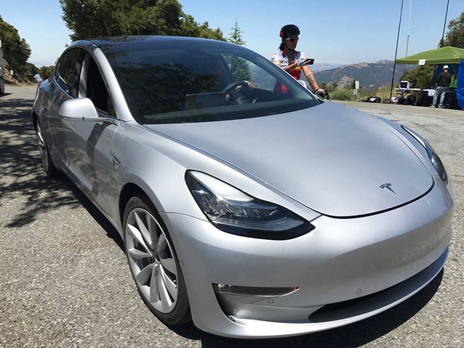 Tesla Model 3 - Noi poze spion