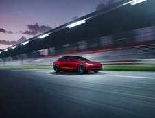 Tesla Model 3 Performance - Galerie foto