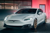 Tesla Model S by Novitec