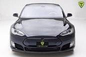 Tesla Model S by T Sportline si AI&ED's Autosound