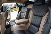 Tesla Model S cu interior de BMW