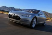 Tesla Model S in lumea reala