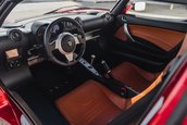 Tesla Roadster cu 15.572 de kilometri la bord