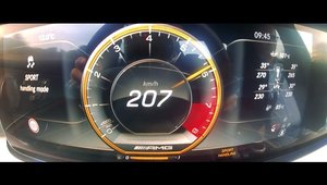 Test de acceleratie cu cel mai rapid Mercedes al momentului