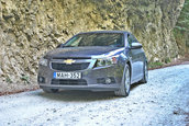 Test Drive 4Tuning: Chevrolet Cruze hatchback, plurivalent absolut