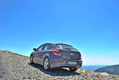 Test Drive 4Tuning: Chevrolet Cruze hatchback, plurivalent absolut