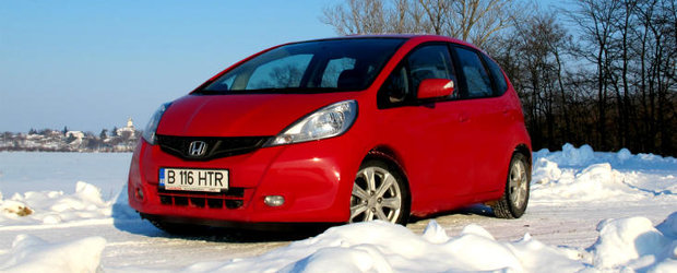 Test Drive 4Tuning: Honda Jazz, micro-gigantul cantaret