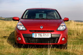 Test Drive 4tuning: Renault Clio Yahoo! - mai economic decat prevede legea