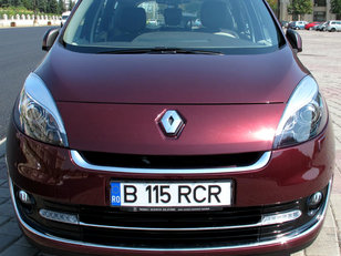 Test Drive 4Tuning: Renault Grand Scenic, tot ce-i mai bun din Franta