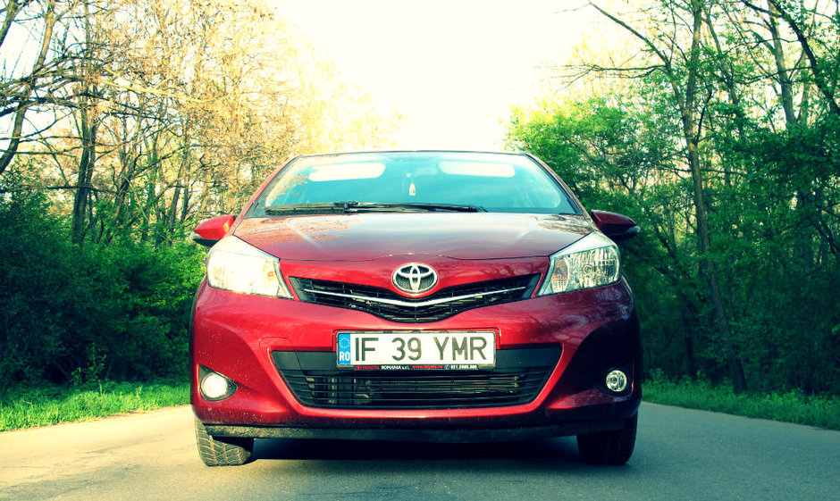 Test Drive 4Tuning: Toyota Yaris, cu cat mai mic, cu atat mai bine