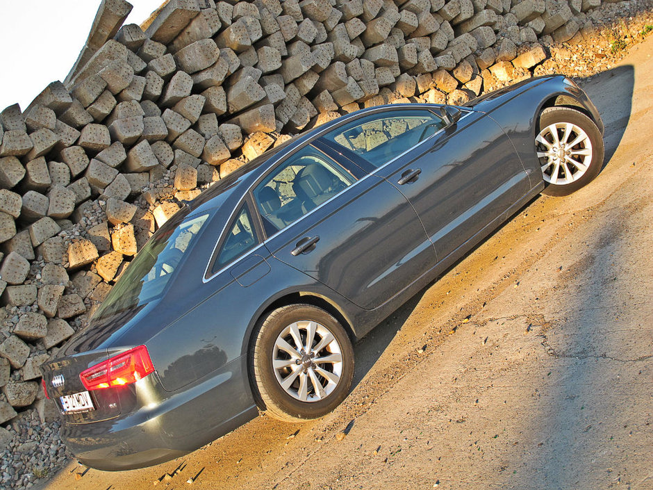 Test Drive Audi A6: etalonul clasei business, eficient prin definitie