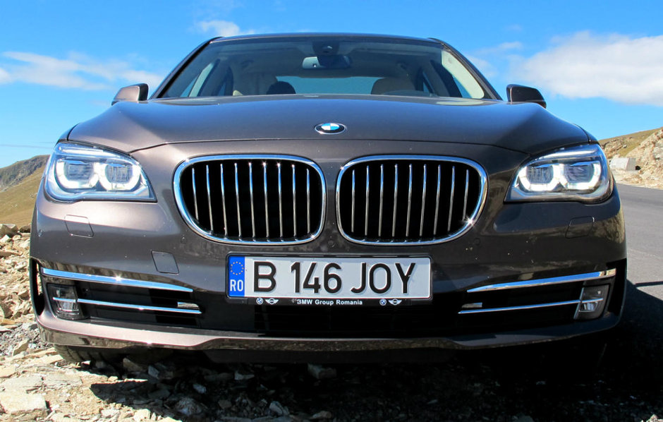 Test Drive BMW 730d xDrive: la inaltime