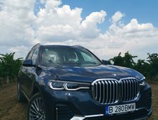 Test Drive BMW X7 xDrive40i