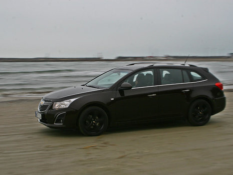 Test Drive Chevrolet Cruze SW