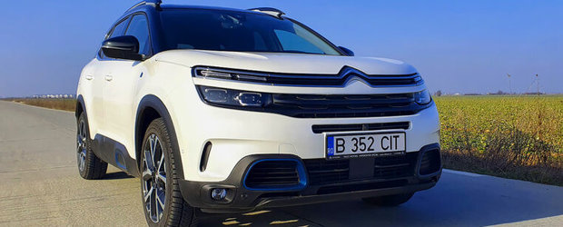 Test Drive Citroen C5 Aircross Hybrid SUV 1.6 225 e-EAT8 SHINE by Turatii.ro