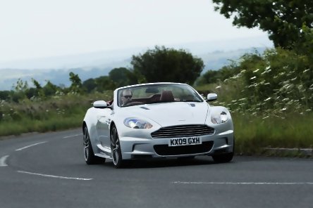 Test-drive cu Aston Martin DBS Volante: o decapotabila totala