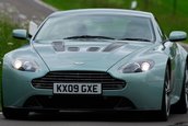 Test-drive cu Aston Martin V12 Vantage 2009