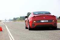 Test-drive cu Ferrari California