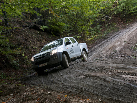 Test Drive Isuzu D-Max