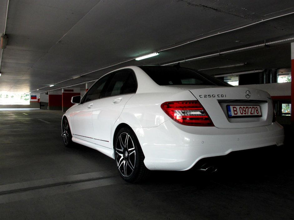 Test Drive Mercedes-Benz C250 CDI: eficienta, siguranta si... eficienta!