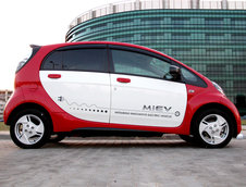 Test Drive Mitsubishi i-Miev: 100% de la priza