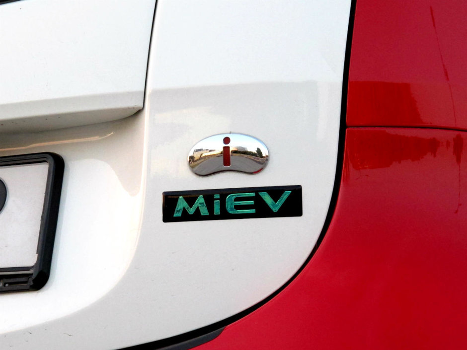 Test Drive Mitsubishi i-Miev: 100% de la priza