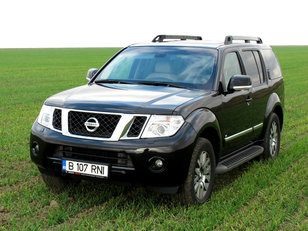 Test Drive Nissan Pathfinder: fauritorul de poteci