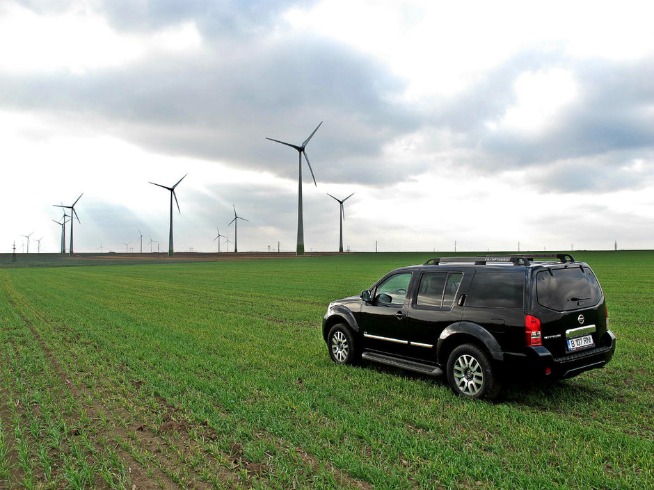 Test Drive Nissan Pathfinder: fauritorul de poteci