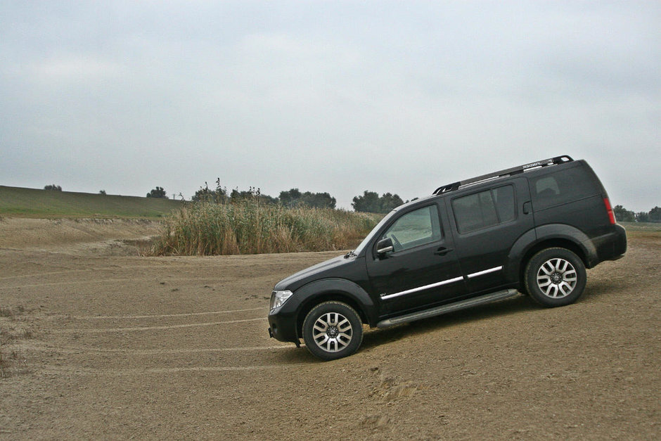 Test Drive Nissan Pathfinder: fauritorul de poteci