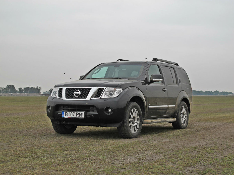 Test Drive Nissan Pathfinder: fauritorul de poteci