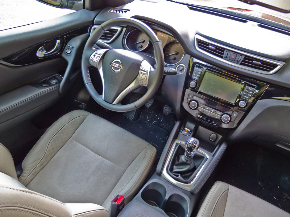 Test Drive Nissan Qashqai 2014