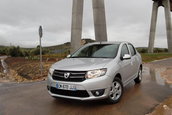 Test Drive noua Dacia Logan 2013: mai mult, mai bine, mai evoluat